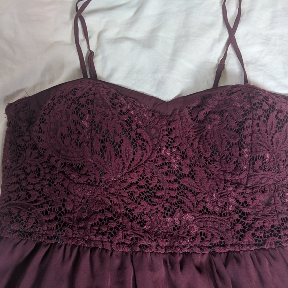 Dress - Picture 3 of 3